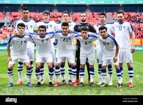 우즈베키스탄 축구 국가대표팀, 그리고 달리는 기린에 대한 단상